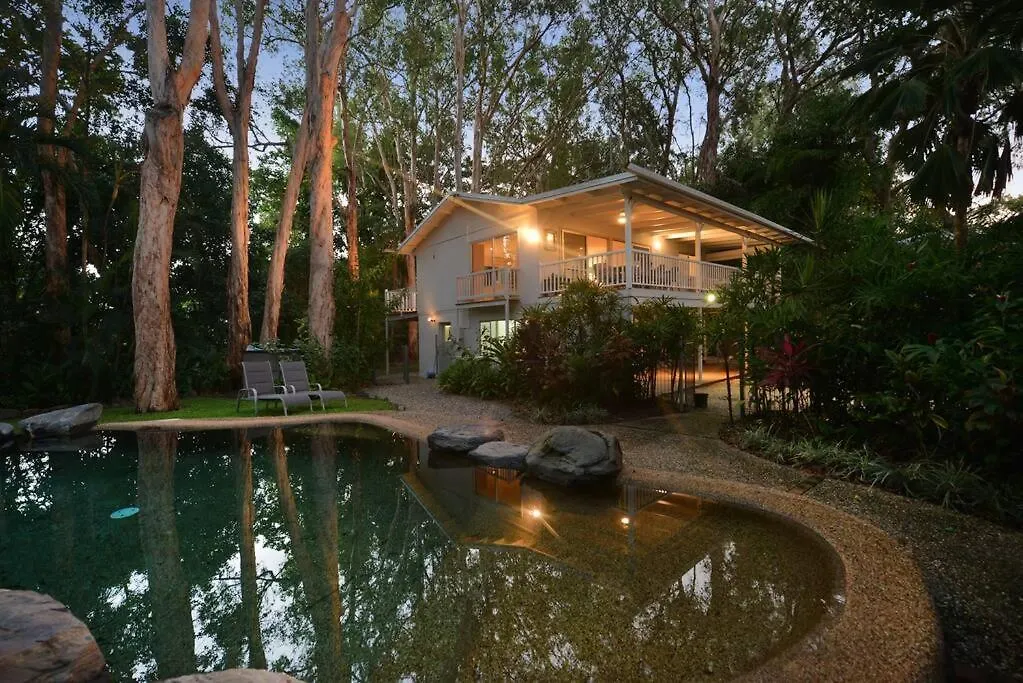 3 Bedroom Queenslander Home Close To Four Mile Beach ポートダグラス 別荘